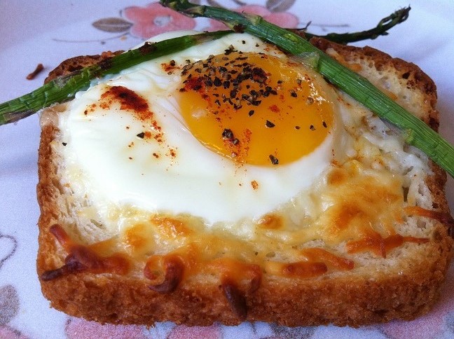 Baked Egg Topped with Asparagus on Toast | Cooking with a Wallflower
