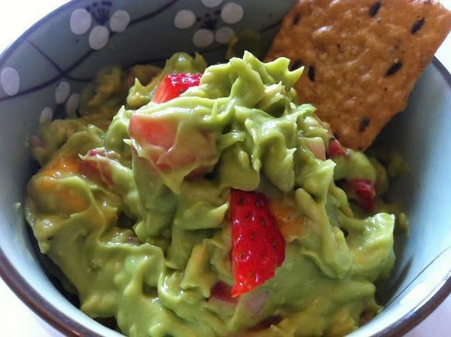 Tropical Guacamole | Cooking with a Wallflower